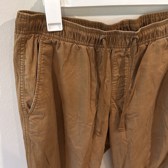 GAP Men's Tan Jogger Cargo Pants Draw String Front Pockets Chinos Size M - Picture 2 of 5